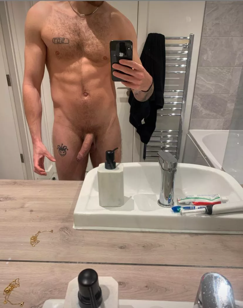 Waking up, muscles full, soft cock feeling big and recovered 