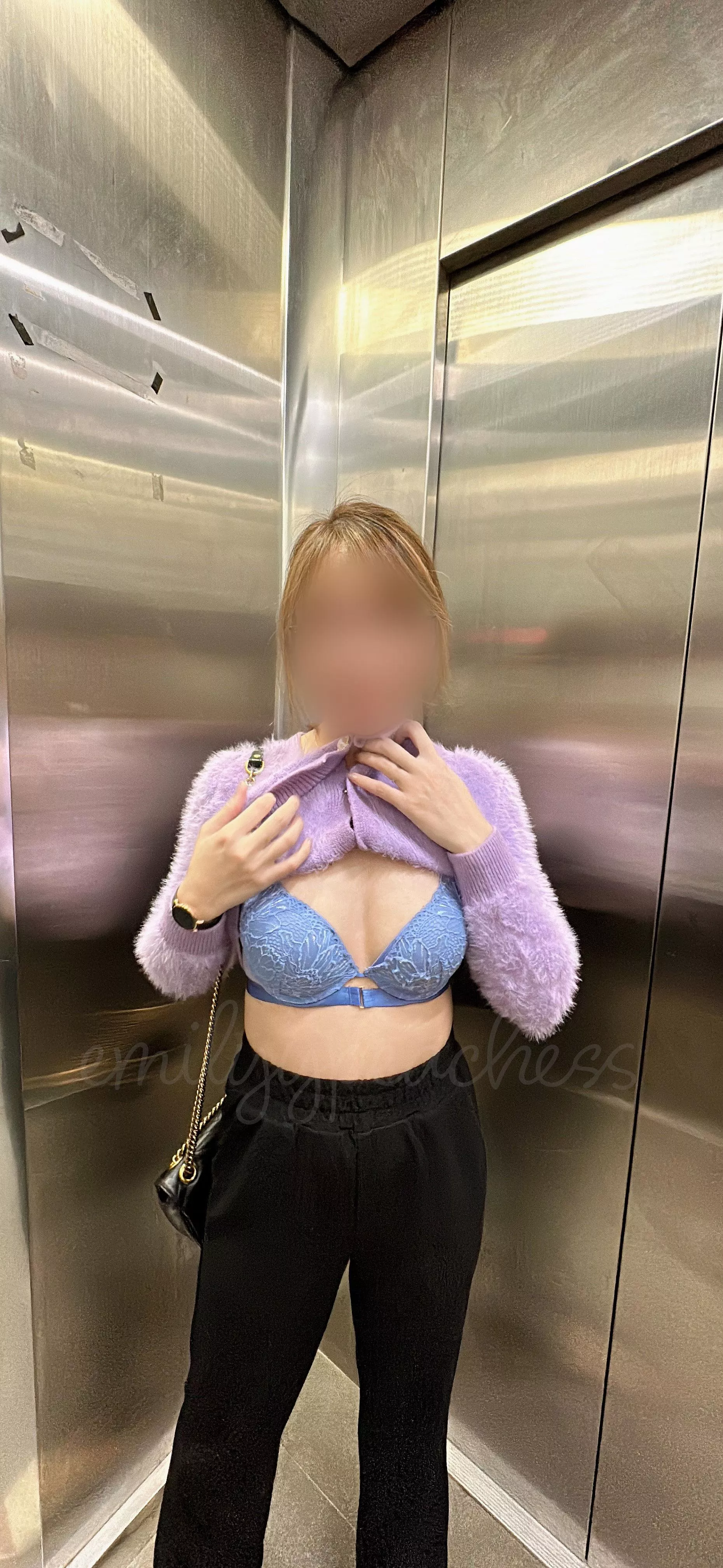 Wanna see more of my wife?