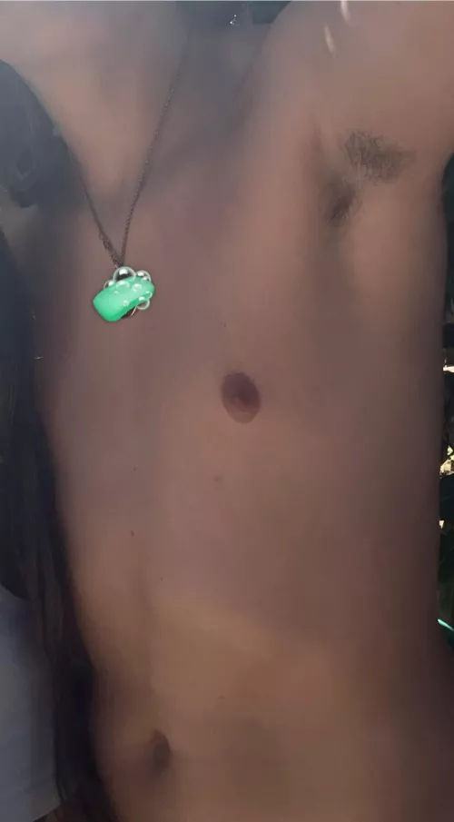 24yo M4F in town hmu