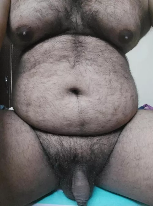 26..Chubby Indian Boy in NYC..Looking to have my nipples sucked long and hard