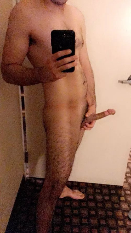 27M Any F or MF up for giving a handjob?