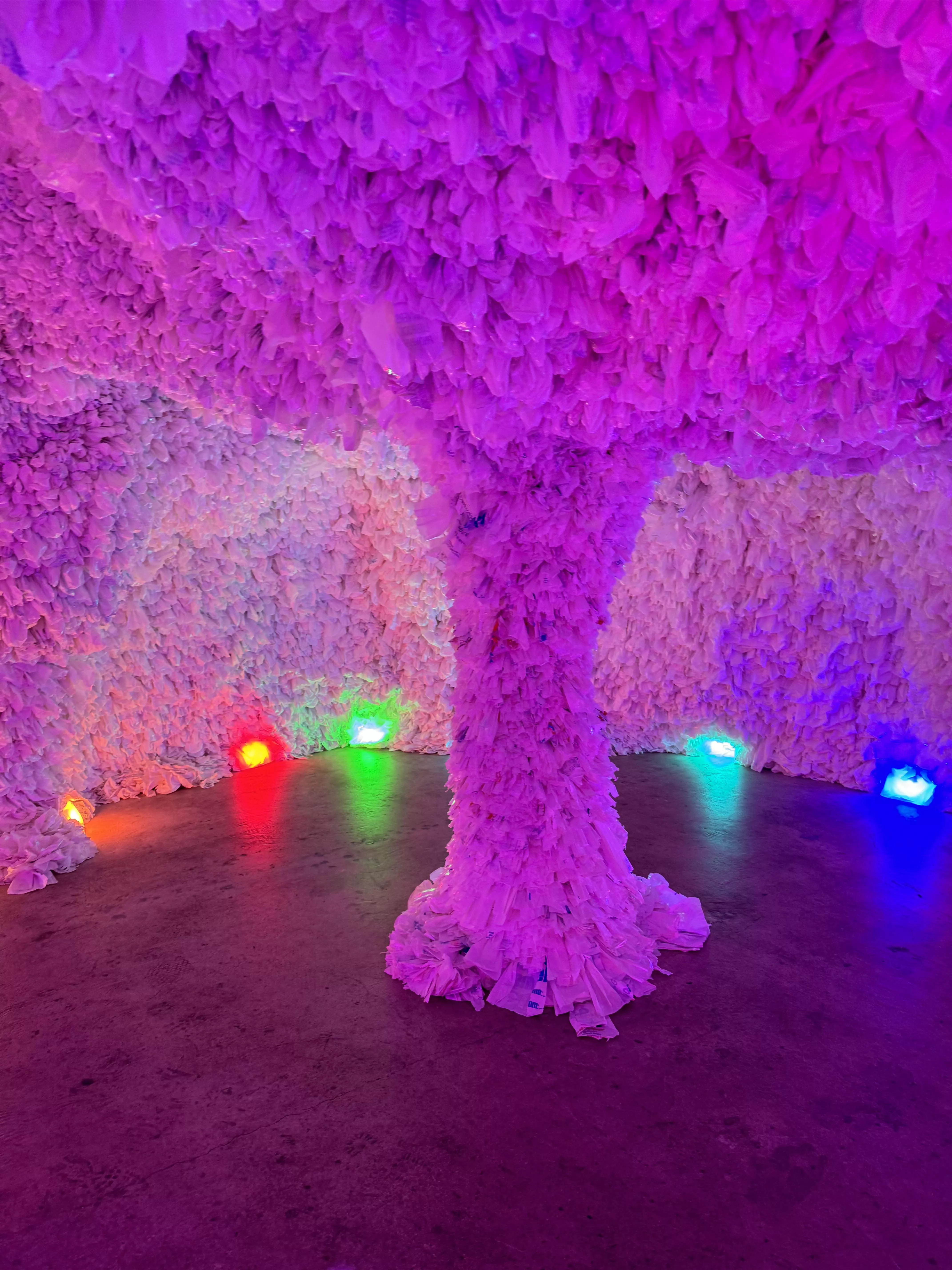 28f prior post give contact but public plays tranger fun pms open[f] 