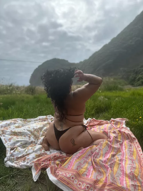 A real MILF in the wild 