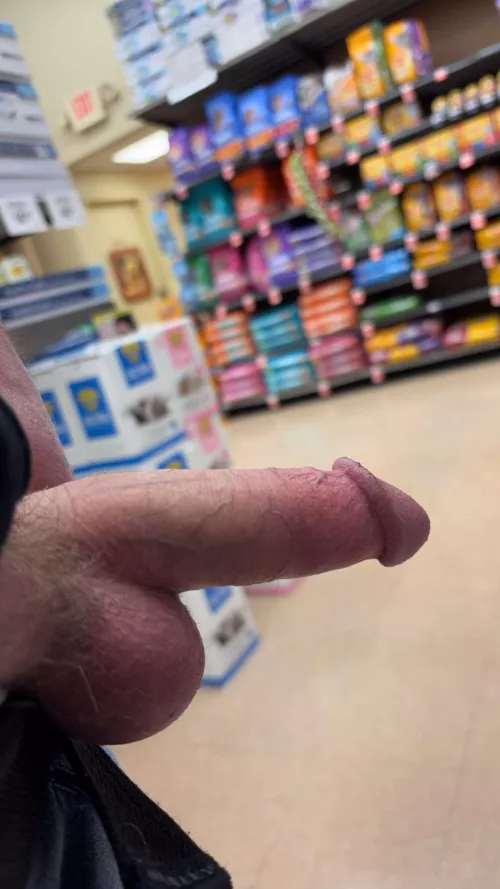 Anyone women want to catch me in public?