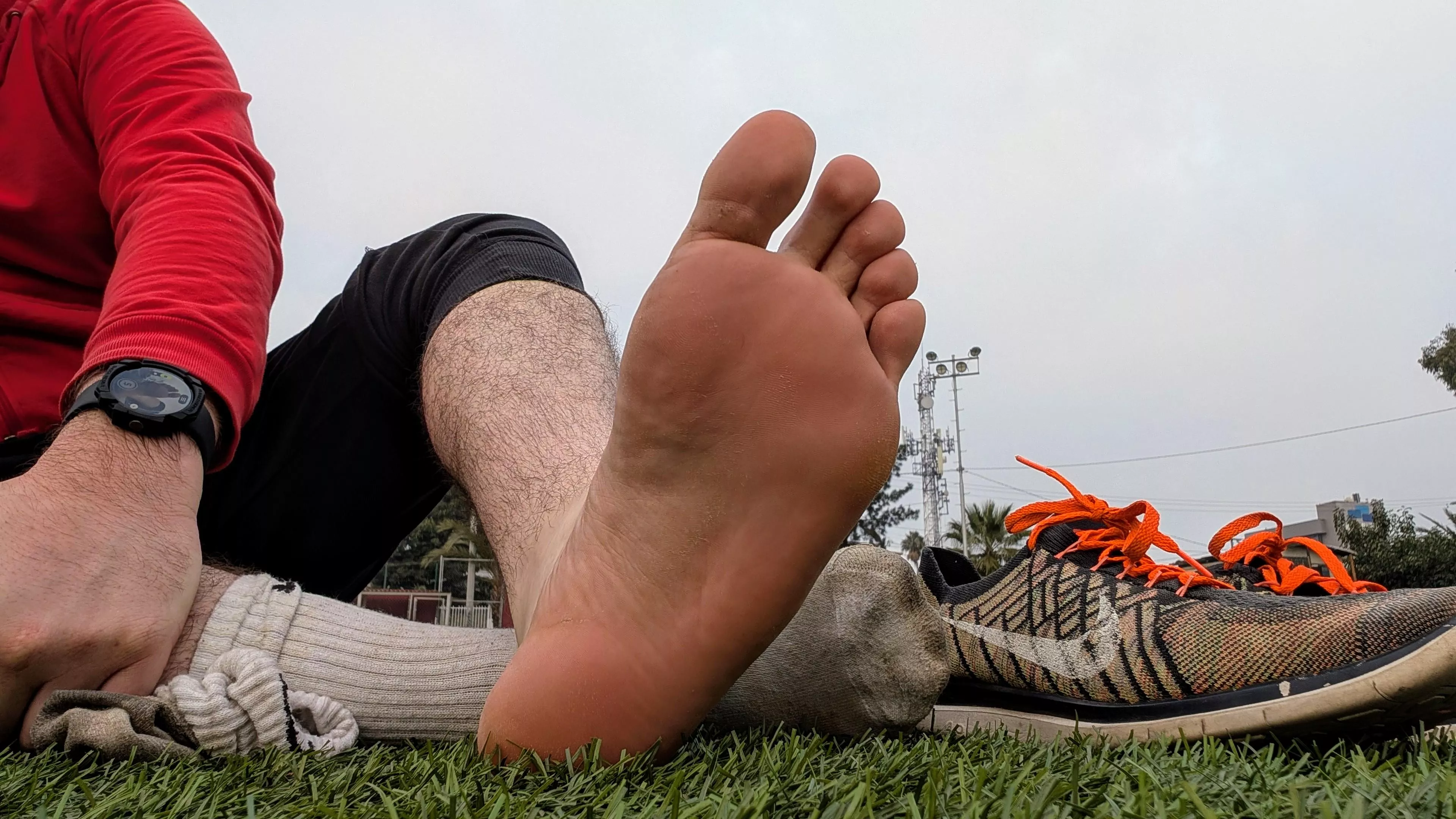 Back at it, feels great getting my big feet sweaty for you