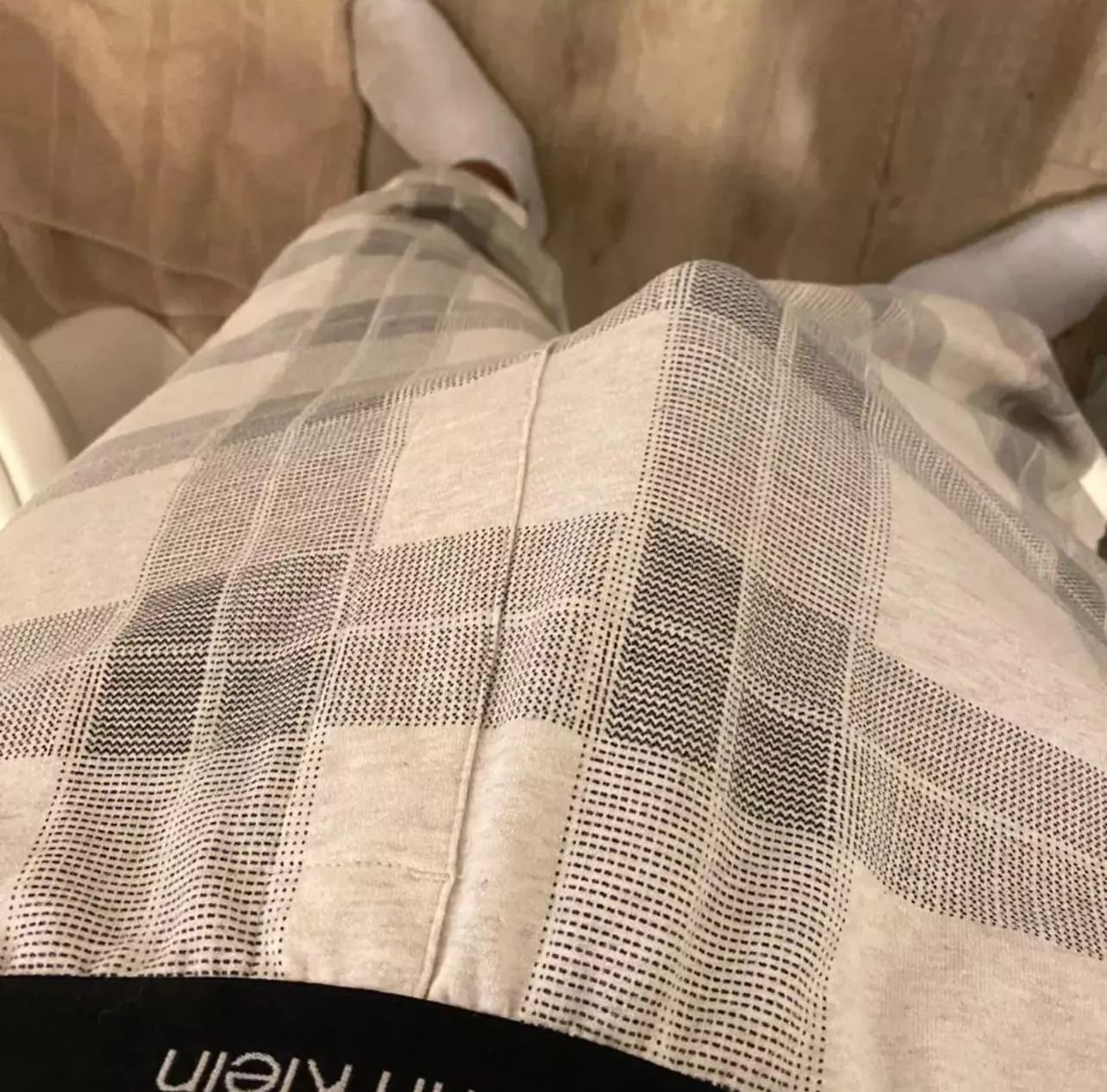 bbc bull male 20 looking for a girl to have fun with in town till the 22nd