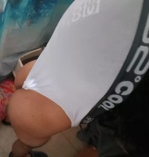 Big bro please don't give me an atomic wedgie!!