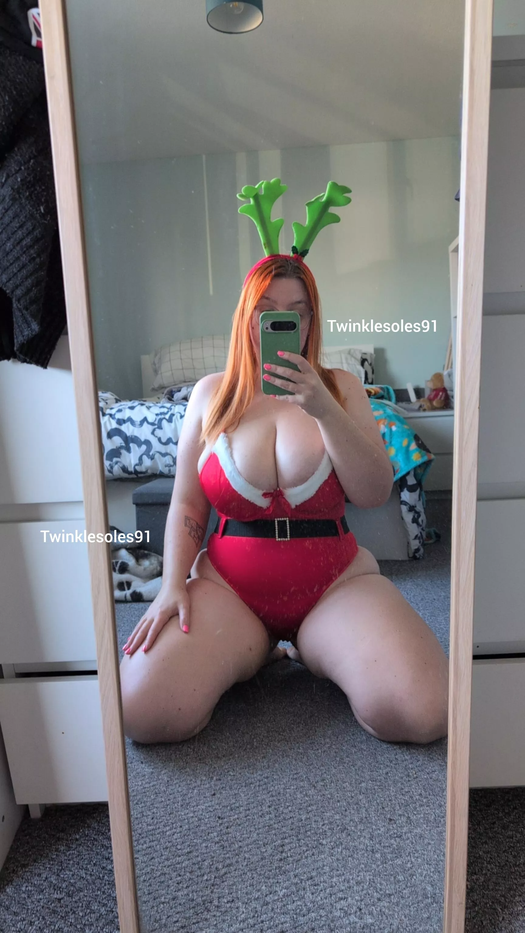 Busty enough for an early Xmas treat