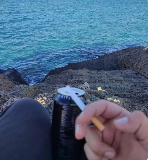 Chilling at the beach thinking about my life mistakes and how lucky I am to have the privilege to make them 