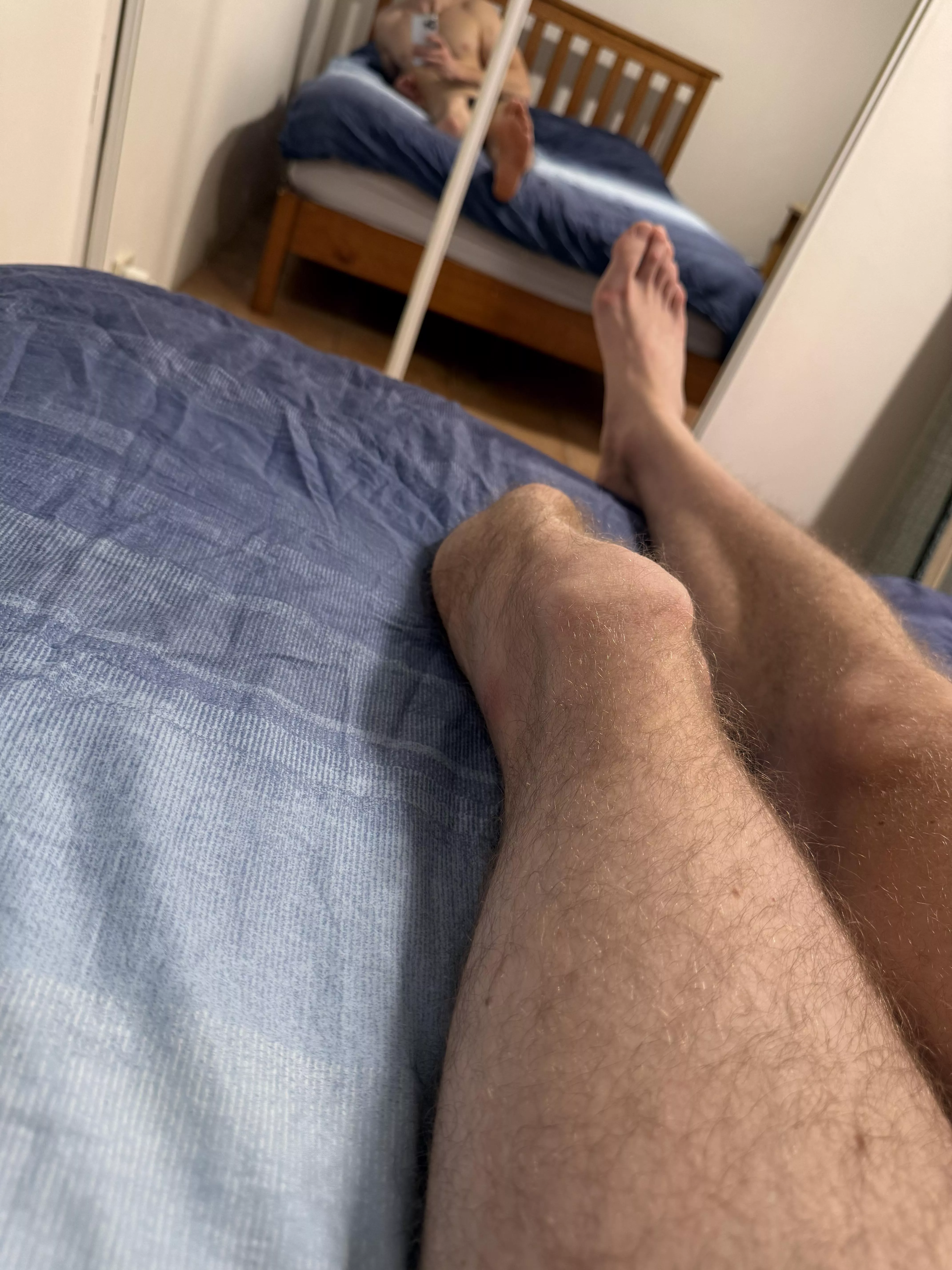 Come snuggle with me 