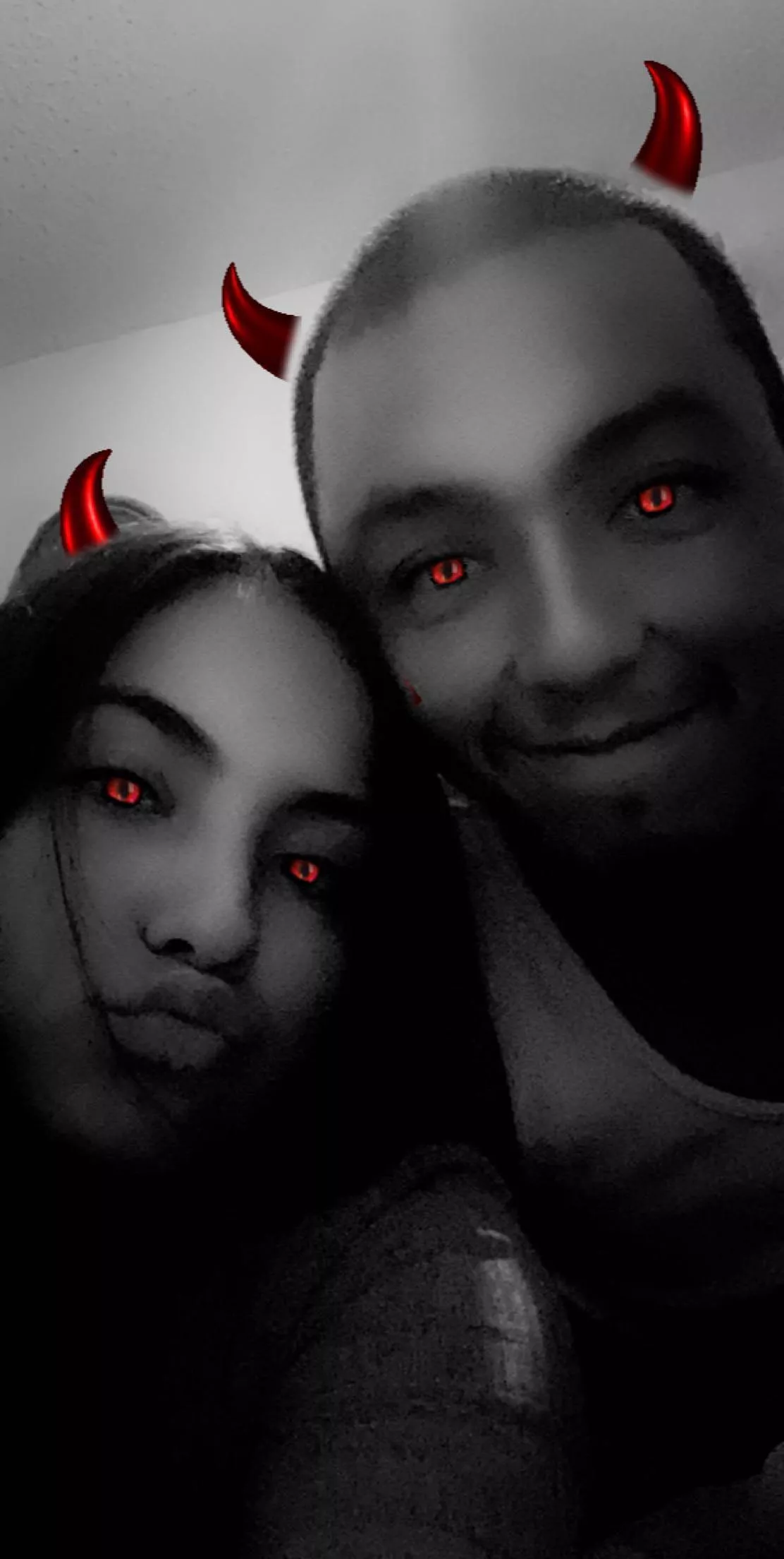 Couple looking to have fun hit us up swap