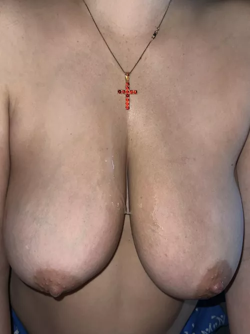 Cum on my tits! 