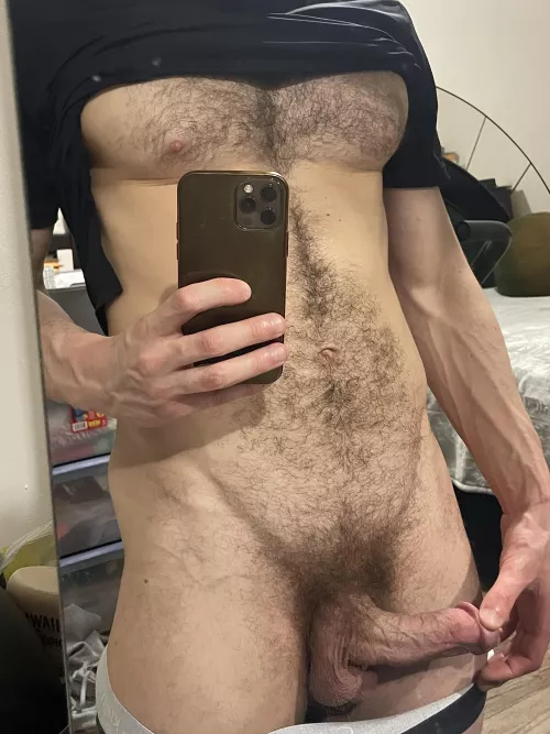 Do thick cocks smell muskier? 