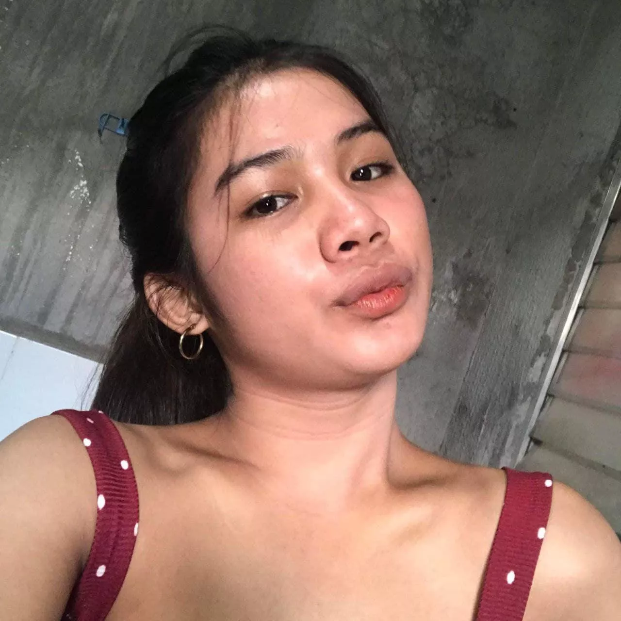 Do you think I'm cute?