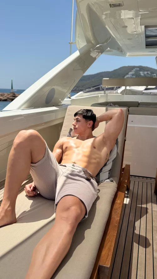 Do you want to relax baby? 🤭