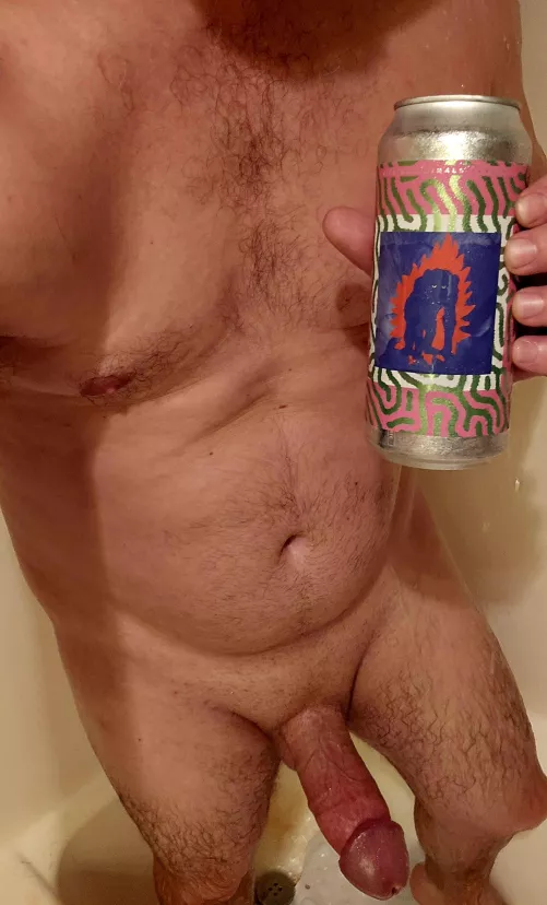 Ending the weekend with a Flock of Monkeys. Cheers 🍺.