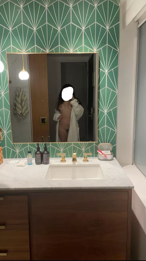 [F4F/MF] 22F Let’s give my man something surprising and exciting to walk in on tonight