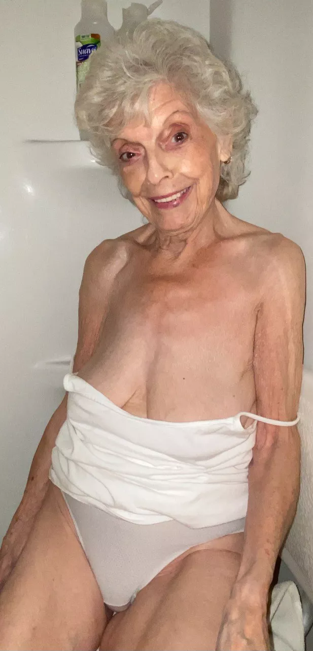 (F85) Who wants to pull it all the way down? 