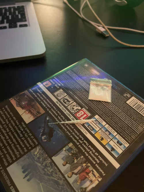 getting high and horny as fuck -come send me some porn