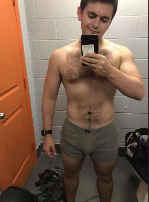 Gym bulge (29)