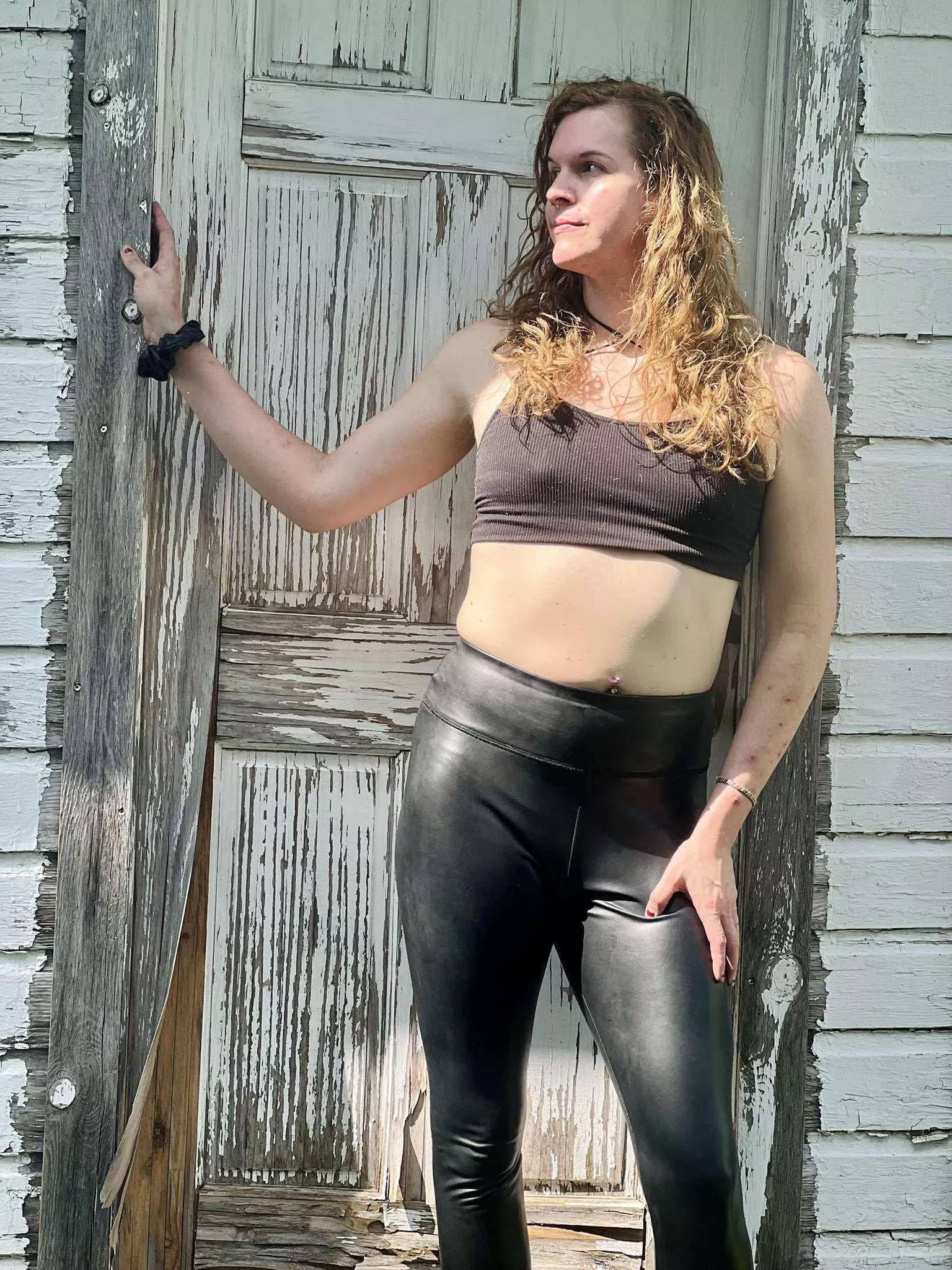 Here's to all of you who love your women to be both thicc and tall!