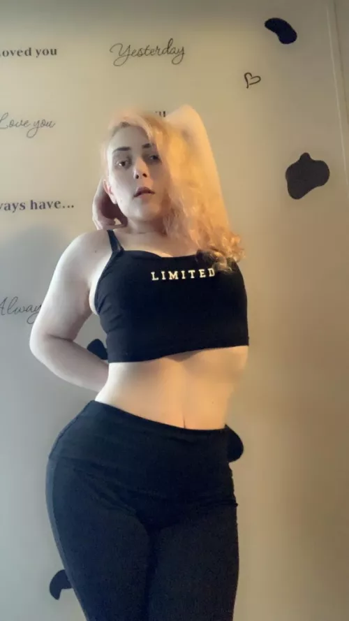 I dont need to be nude to be sexy baby 💋