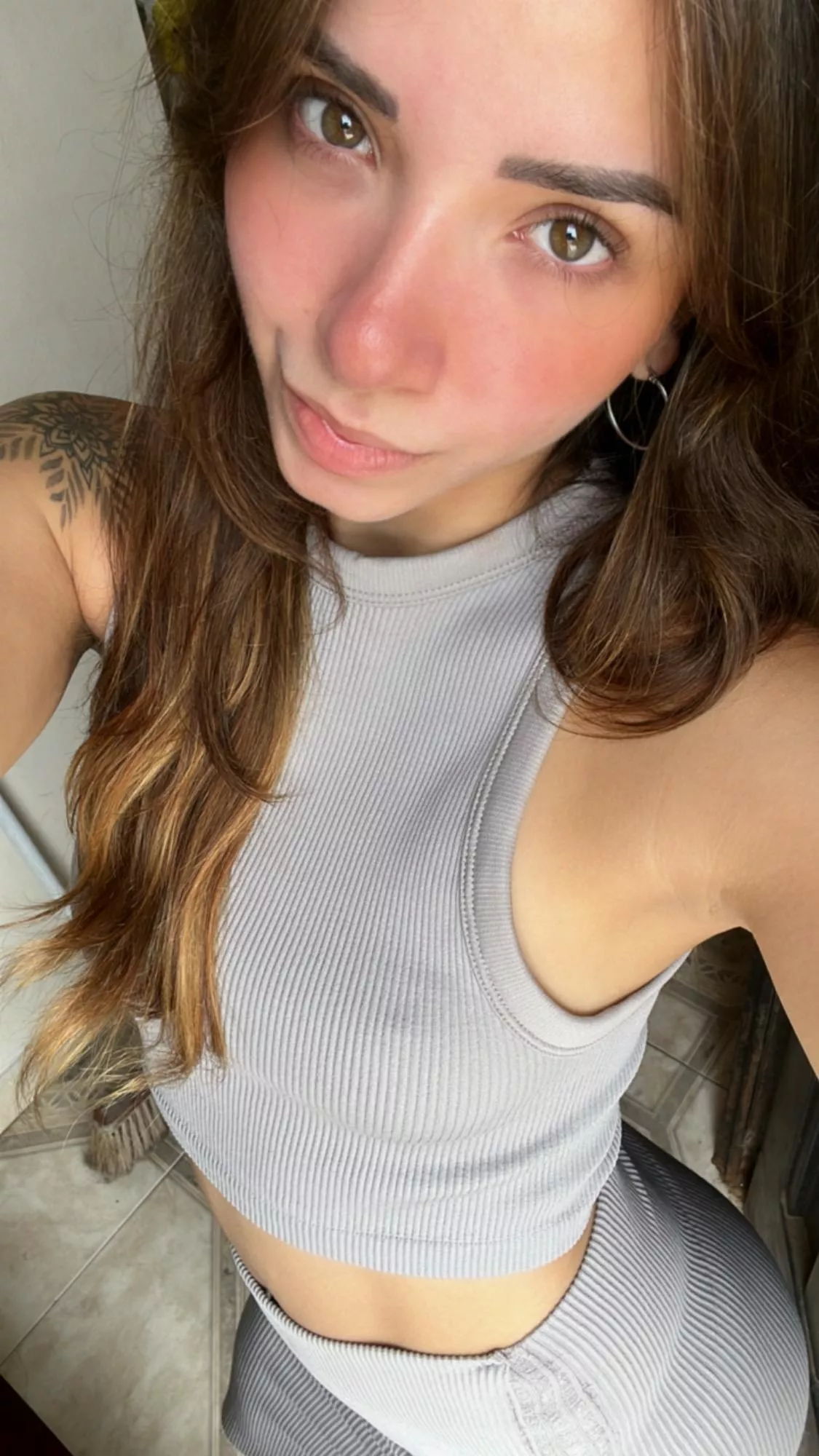 I know you are ready to cum on my face