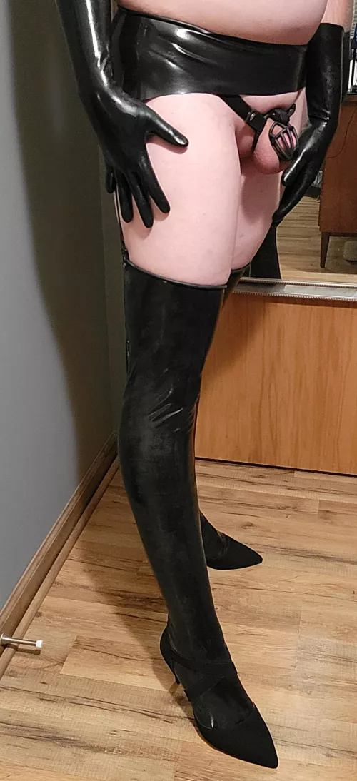 I love how my legs look in my latex stockings and heels