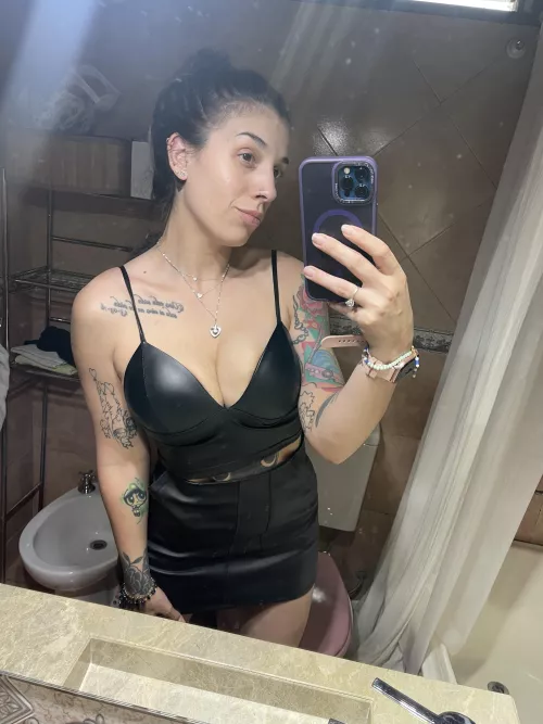 I love leather skirts but I am curious if they are still a thing