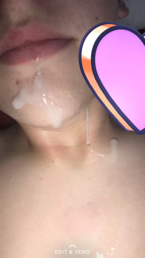 I love the taste of my own cum 😋😋