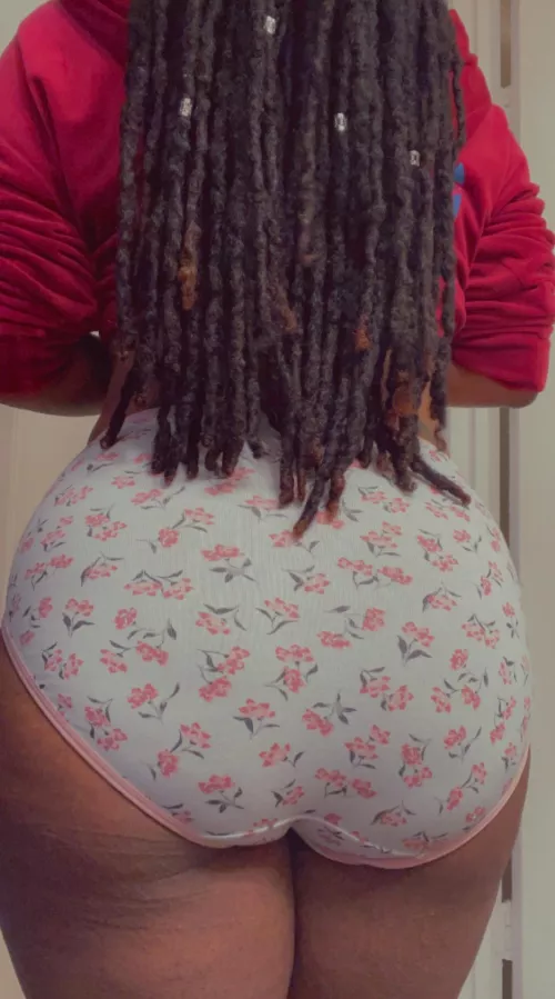 I love these complete/full coverage also high waisted 