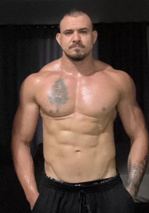 I need some worship 😒