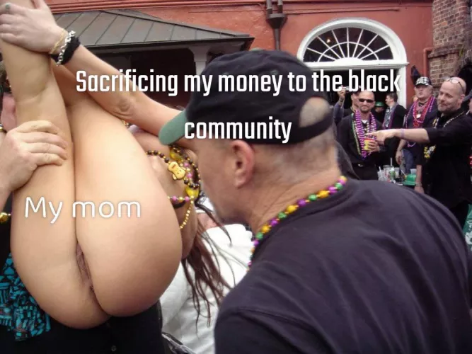 I present you my mom. ♠️