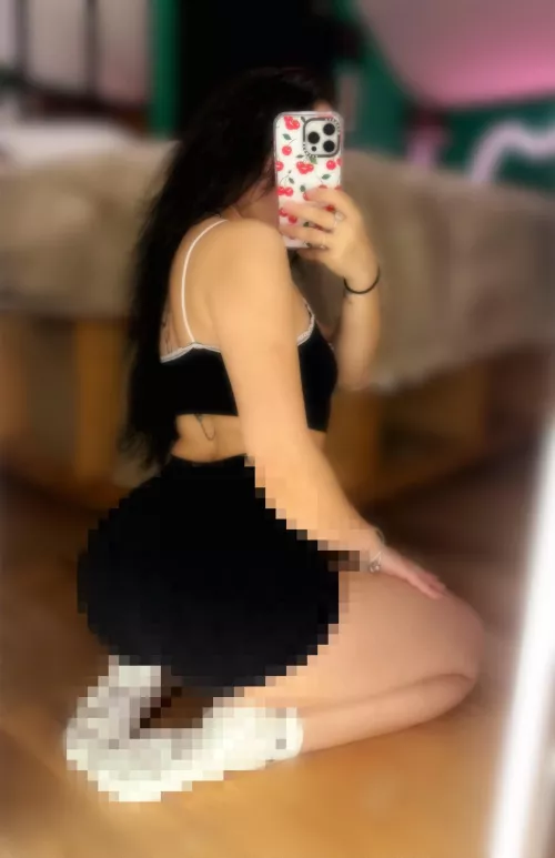 i want more simp cash, hand it over