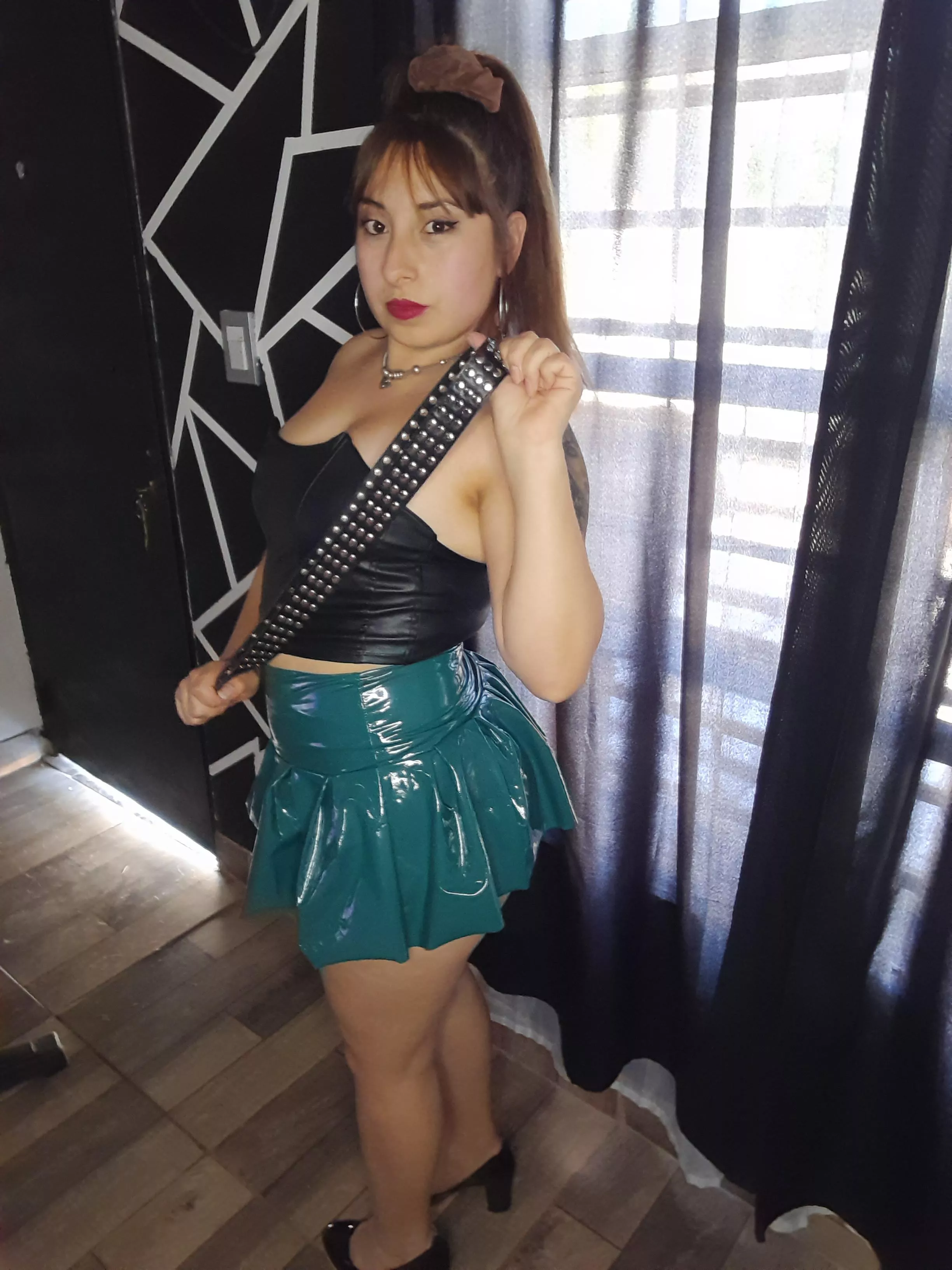 I'll slap you on the ass 