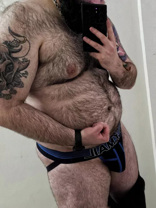 I'm always so horny after the gym, care to help me out? [25]
