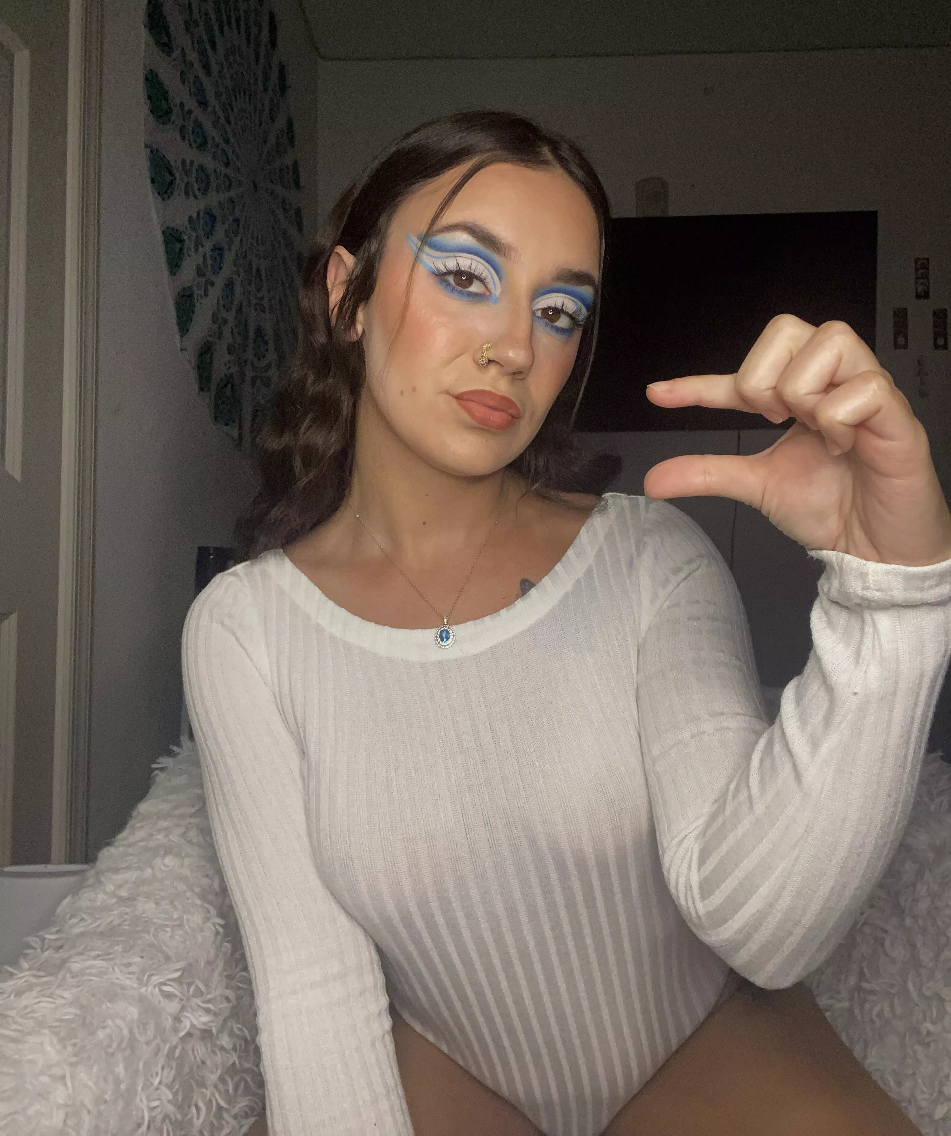 I’m annoyed that you’re so small 