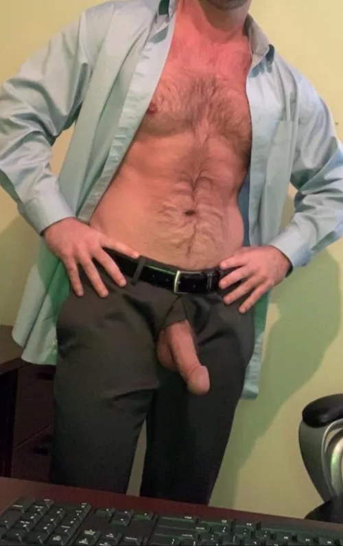 I’m your boss… on your knees now