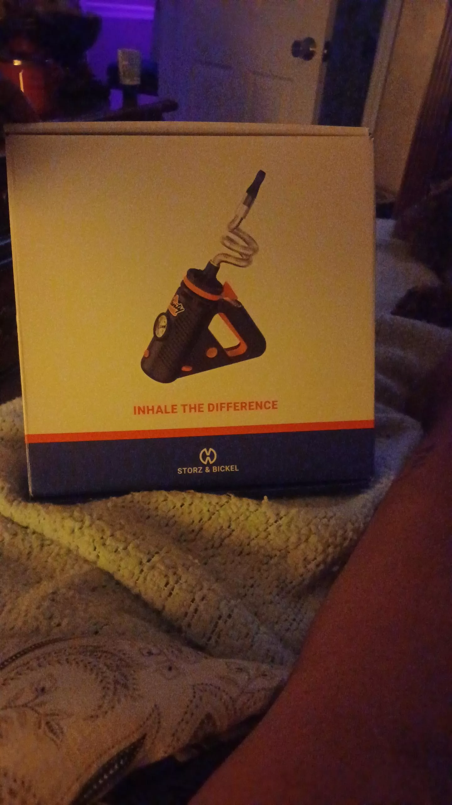 INHALE THE DIFFERENCE 