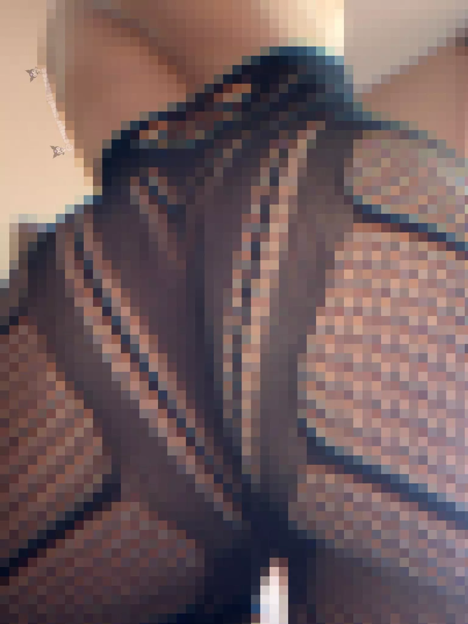 it's getting harder to resist my pixelated body
