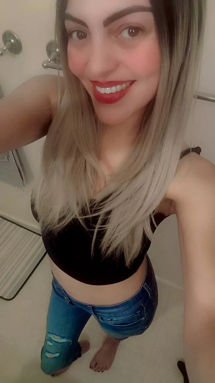 Just stopping in to say hi 