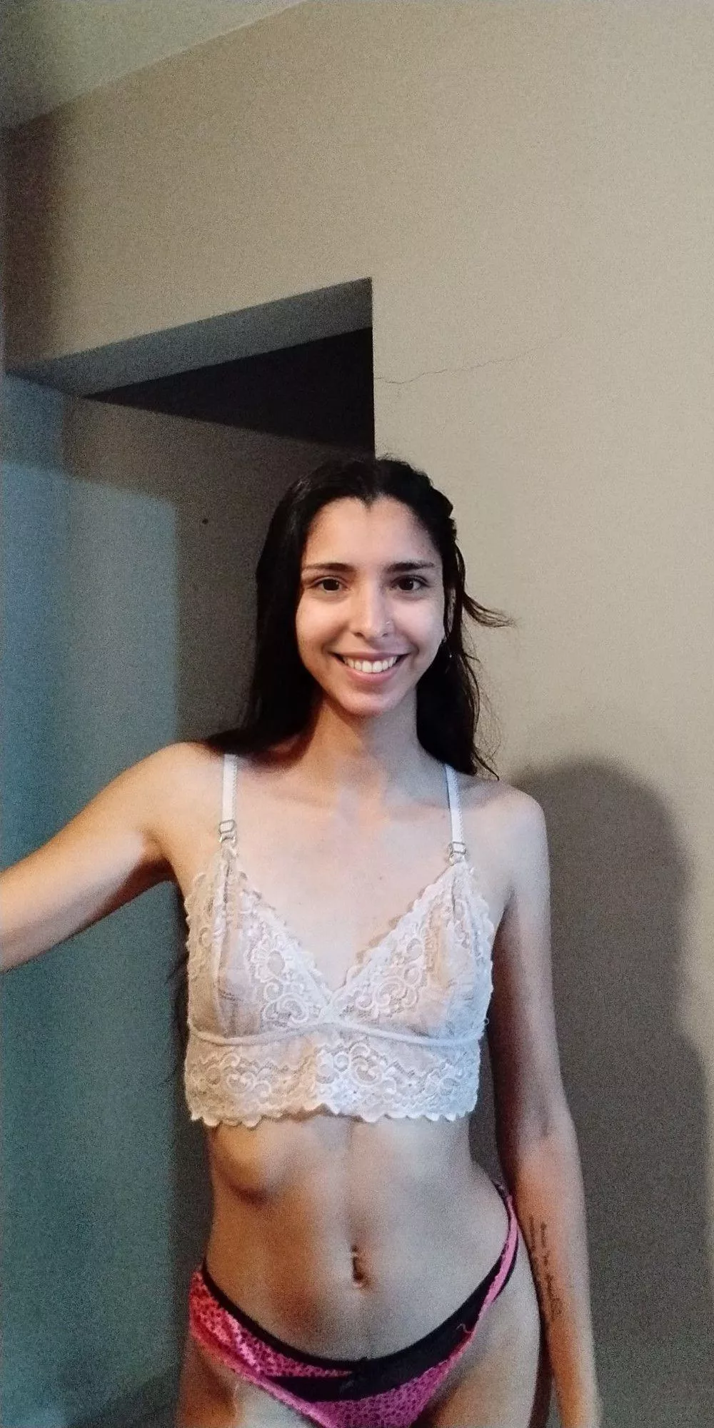 Le sourire est la manifestation d'un corps qui ne demande qu'à... 😀