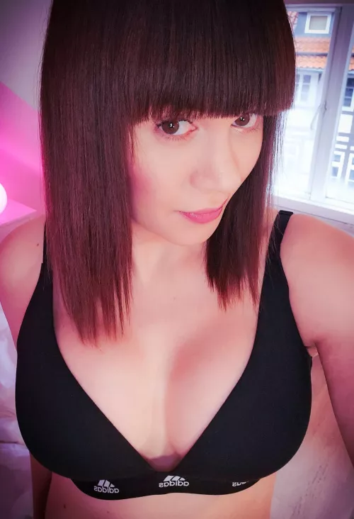 Let's be real, would you ever jerk off thinking about me?