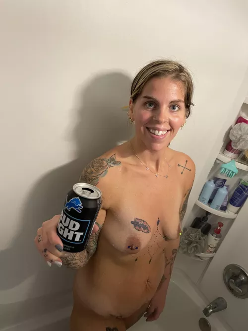 Lions won, hopefully the wings can tonight 