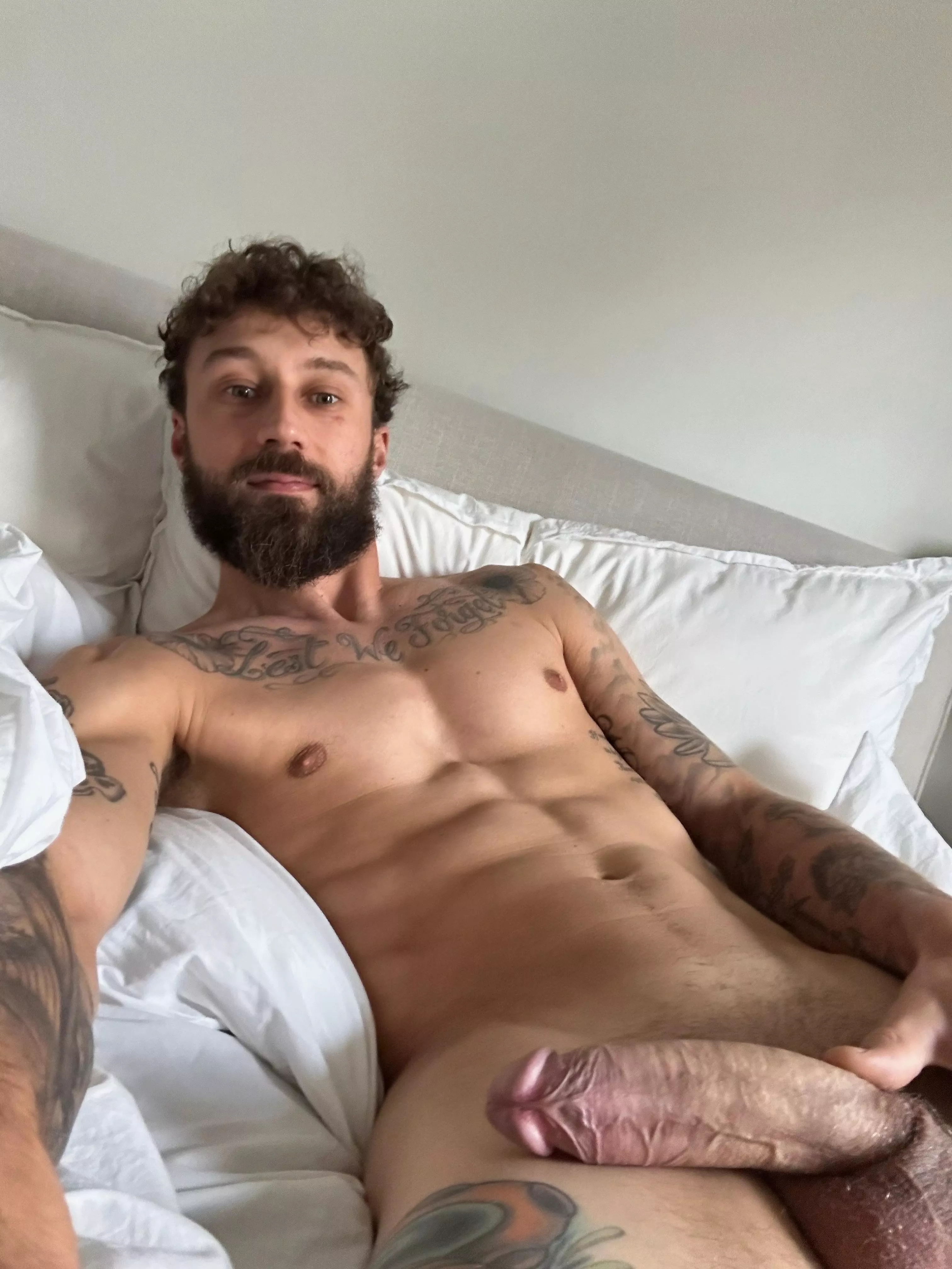 Long arms for the selfie 🤳