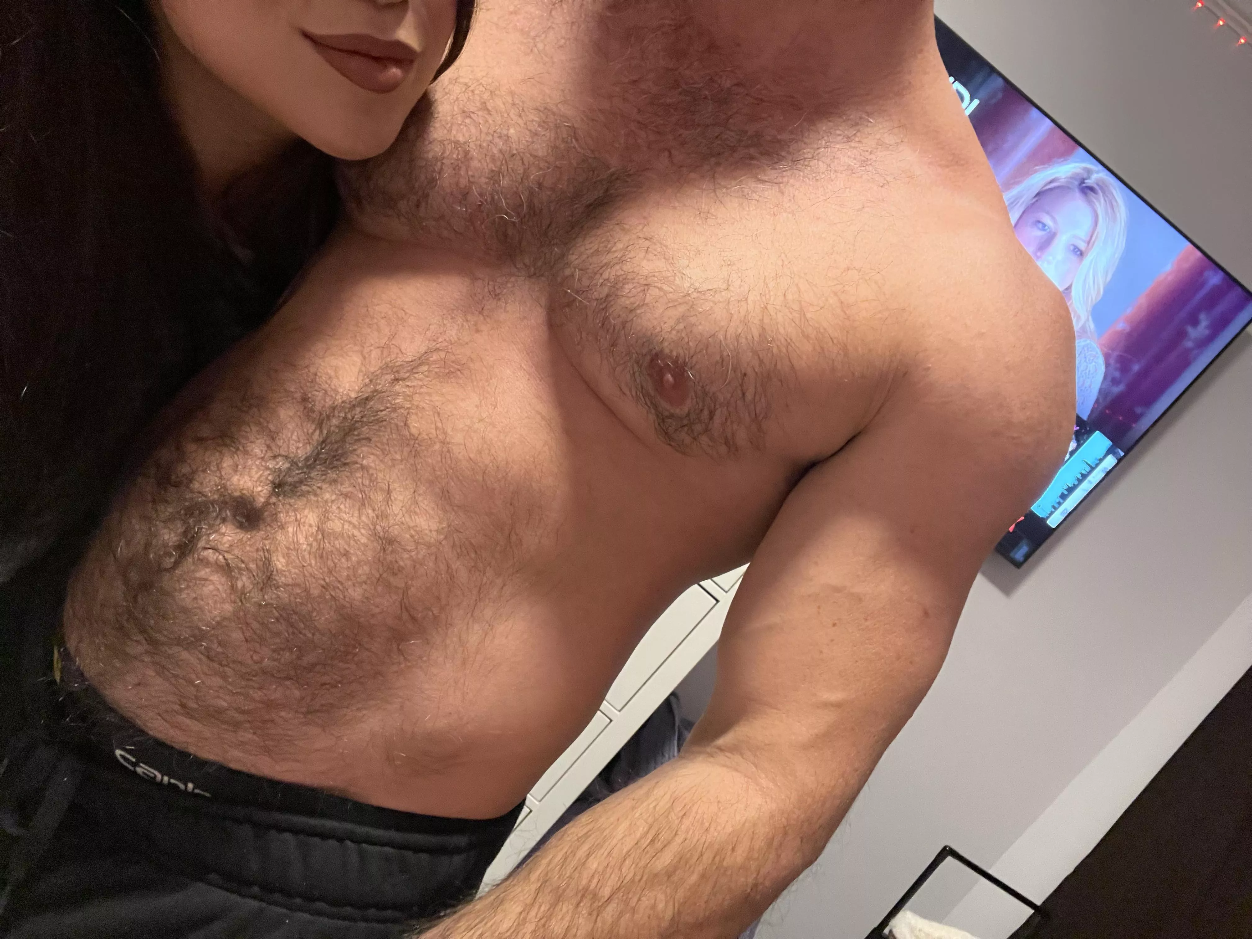 Look at that chest hair😍 15 year age gap