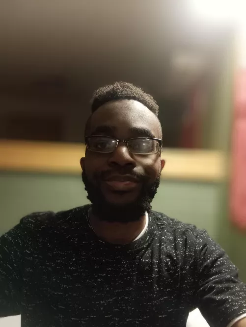 Looking for some fun with a couple I'm a single male living in the Twin Cities metro area. Specifically St.Paul