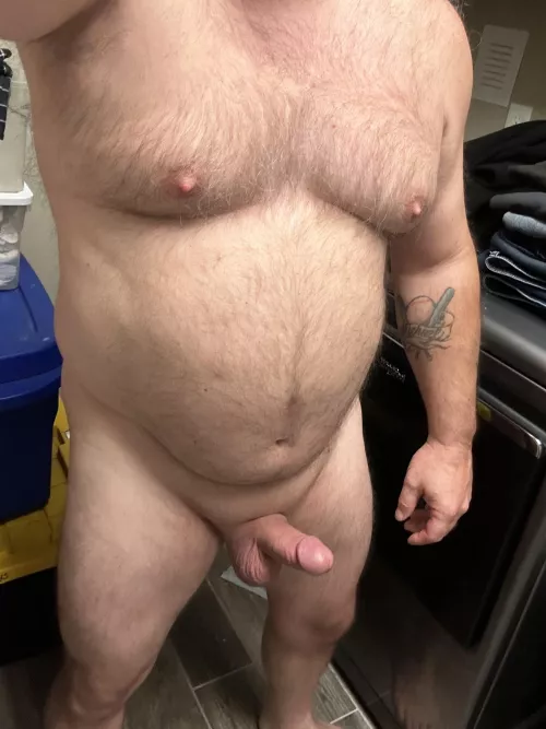 (M) wanna come help with laundry 