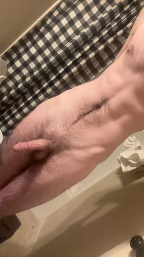 (M)22 years old