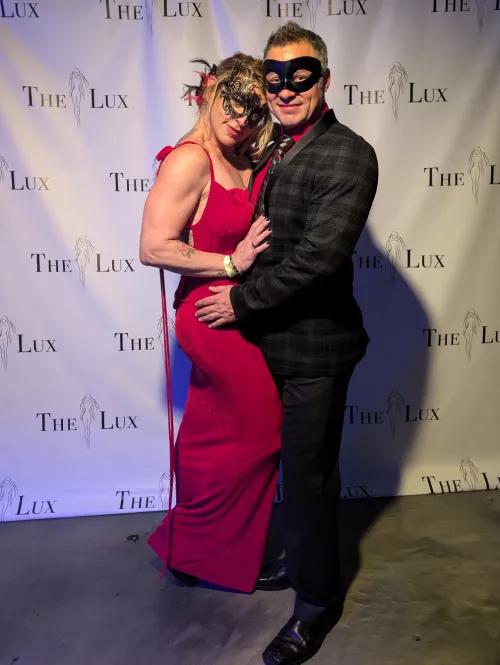 M41/F48 Going to it's murph at the Concord this weekend.